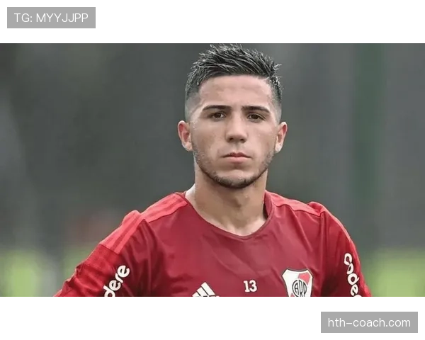 恩佐·费尔南德斯家里冰箱贴都是金的？